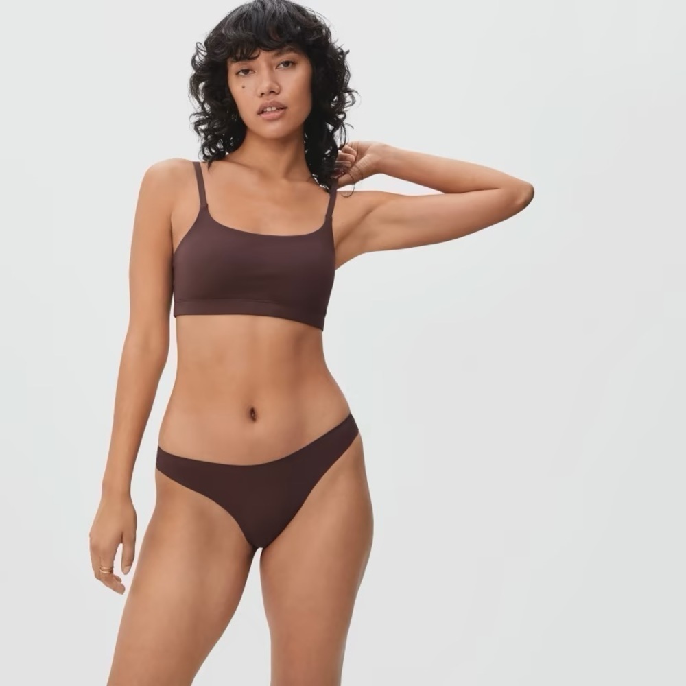 🤎 Everlane The Invisible Thong NWT Size Small